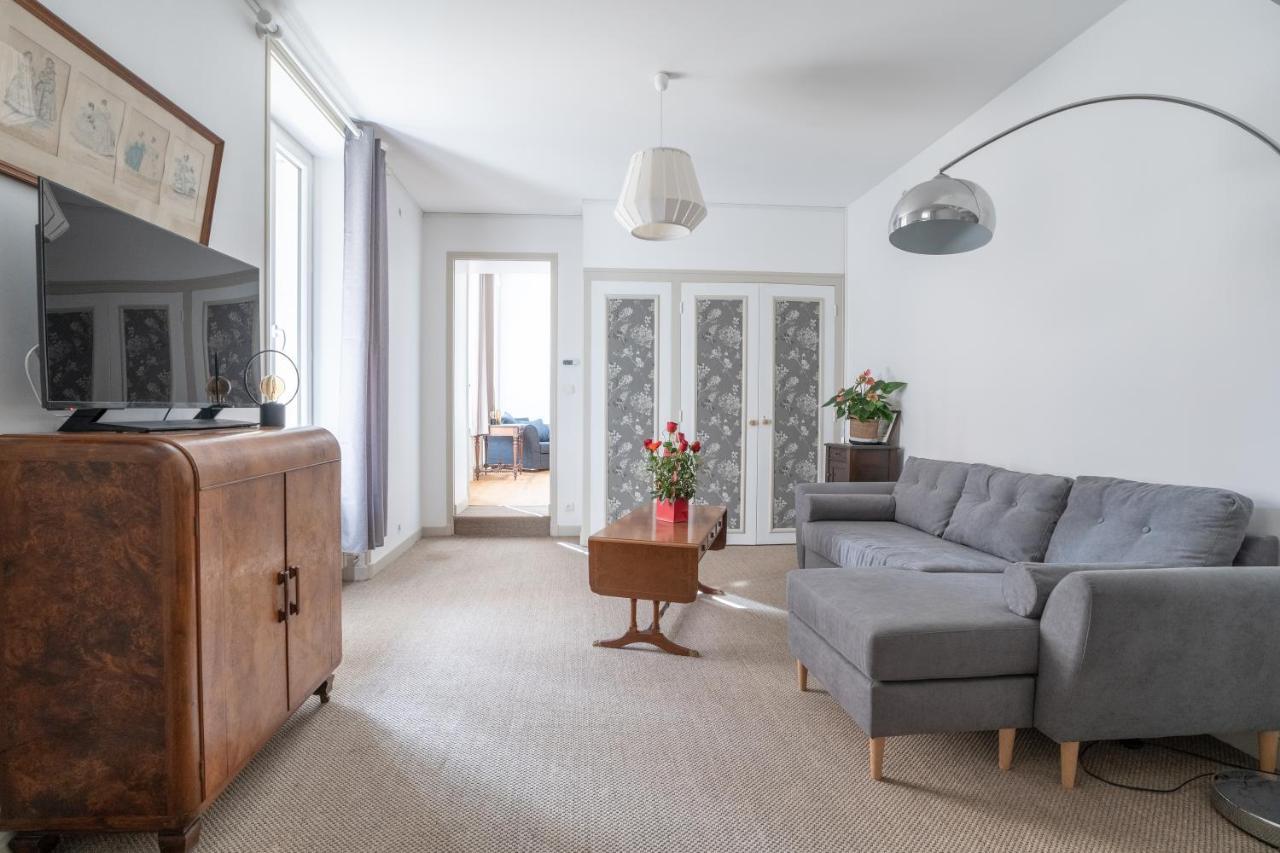 Maison De Ville Avec Jardin "La Coquette" Jonzac Exteriör bild